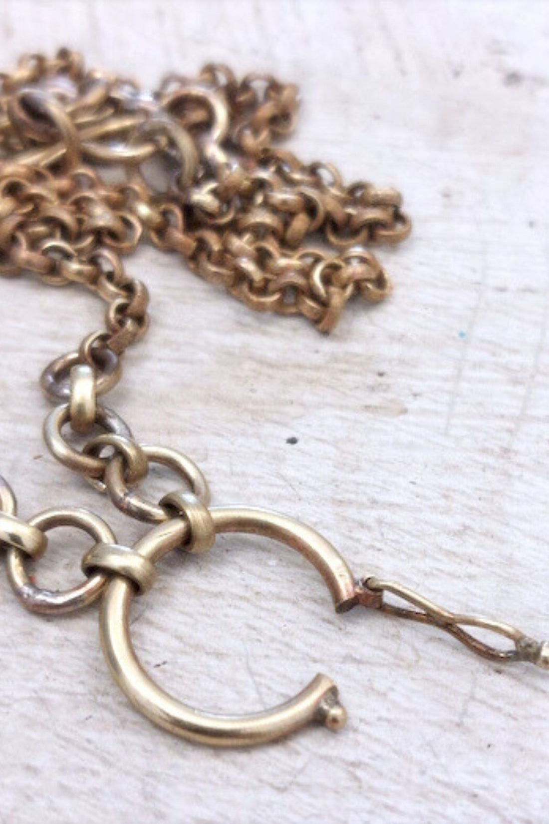 Catherine Chain with Loop